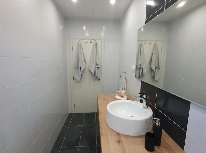 Appartement Odlicno Opremljeni Novouredeni Iva, Okrug Gornji