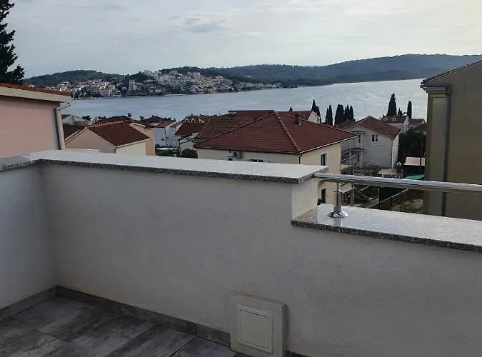 Appartement Odlicno Opremljeni Novouredeni Iva, Okrug Gornji Trogir