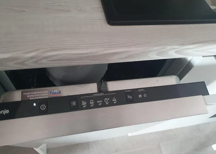 Odlicno Opremljeni Novouredeni Iva, Okrug Gornji