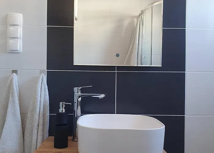 Appartement Odlicno Opremljeni Novouredeni Iva, Okrug Gornji *
