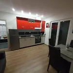 Apartment Odlicno Opremljeni Novouredeni Iva, Okrug Gornji Trogir