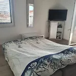 Odlicno Opremljeni Novouredeni Iva, Okrug Gornji Trogir