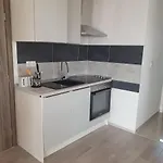 Apartment Odlicno Opremljeni Novouredeni Iva, Okrug Gornji Trogir