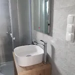 Apartment Odlicno Opremljeni Novouredeni Iva, Okrug Gornji Trogir