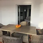 Odlicno Opremljeni Novouredeni Iva, Okrug Gornji * Trogir