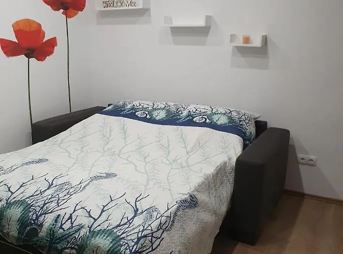 Odlicno Opremljeni Novouredeni Iva, Okrug Gornji